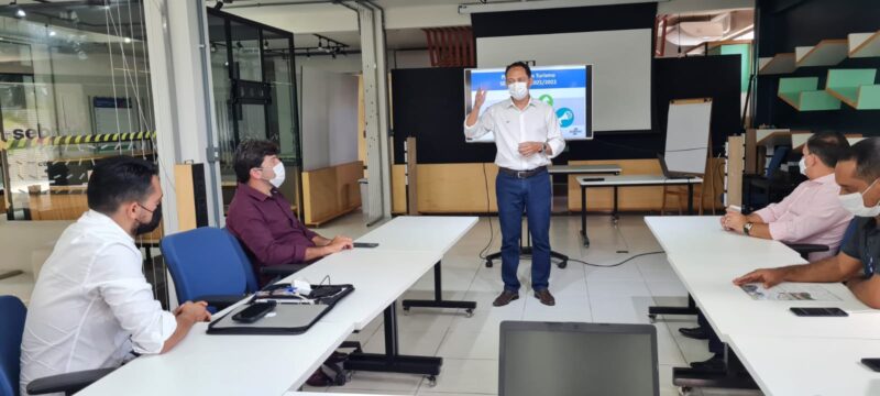 Diretor Técnico do Sebrae e presidente do Conselho Municipal de Turismo, Mauro Borralho, conduz reunião do Comtur, que tem articulado importantes ações para fortalecer turismo no Polo São Luís – Foto: Divulgação