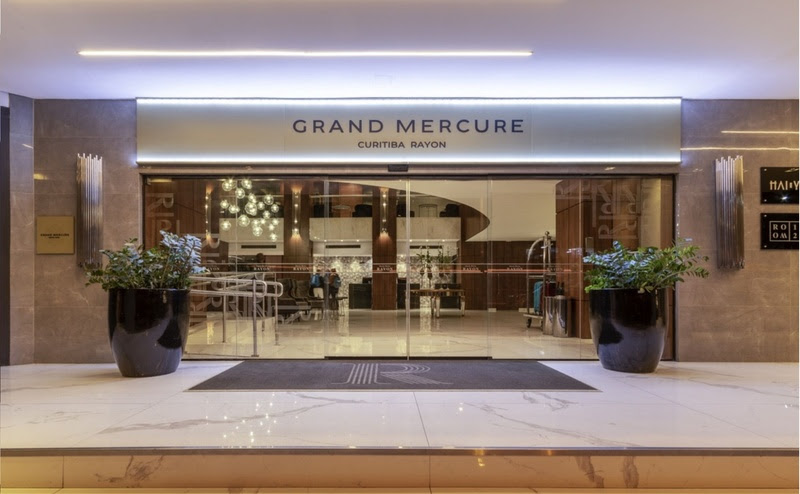 O charme do Grand Mercure Curitiba Rayon - Foto: Divulgação 