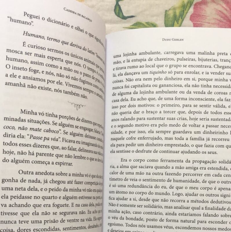 Duas das paginas do livro “Cadeira de Balanço” – Foto: Igor Kayroz