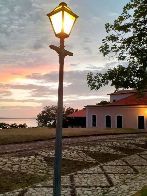 Noite de música e poesia para enaltecer e abrilhantar o sábado na histórica cidade de Alcântara - Foto: Paulo Melo Sousa