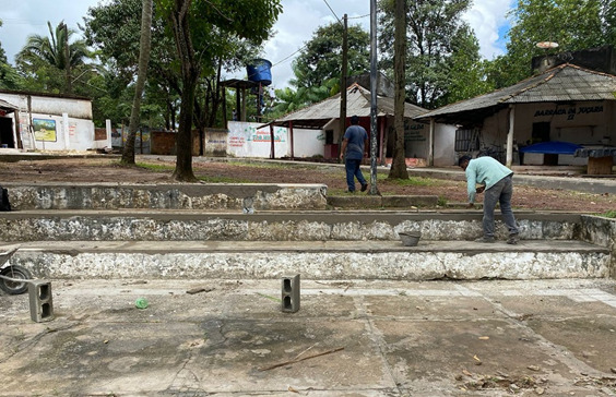 Palco e arquibancadas estão sendo reconstruídos, para dar maior segurança brincantes e visitantes, no Parque da Juçara, no São João – Foto: Reprodução