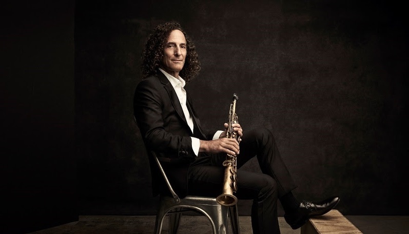 Em 2021 a HBO Max lançou o documentário “Listening to Kenny G”, sobre a carreira do astro - Foto: Divulgação