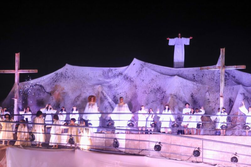 A Ressurreição do Filho de Deus fecha com cena emocionante a Paixão de Cristo – Lucas Ferreira