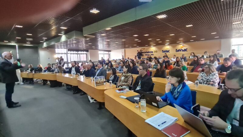 Visita técnica ao setor de orgânicos do Mercado Municipal de Curitiba foi um dos pontos altos da missão técnica – Foto: Divulgação