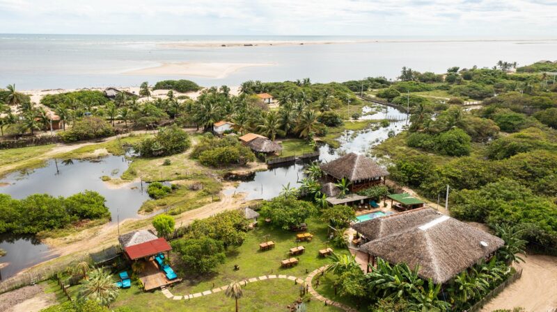 Atins é o destino ideal para quem quer aliar conforto e contato com a natureza – Foto: Hugo Albuquerque