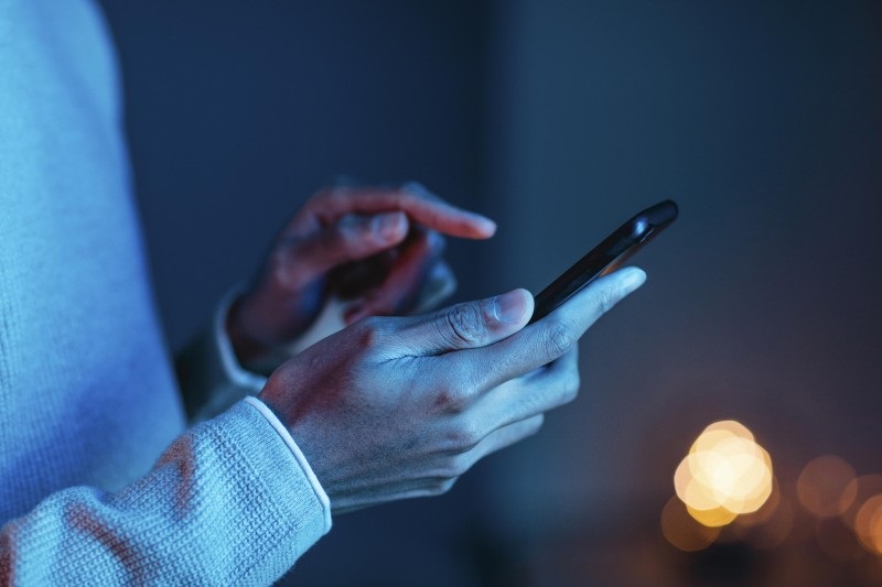 Com as opções de internet fibra de alta velocidade da operadora Maxx, as férias ficarão ainda mais interessantes – Foto: Divulgação