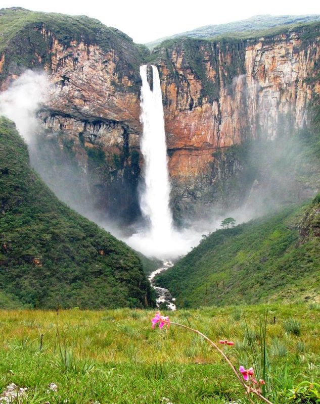 – Cachoeiras, rios, morros e vales são cenários perfeitos na Serra do Cipó – Foto: Divulgação 