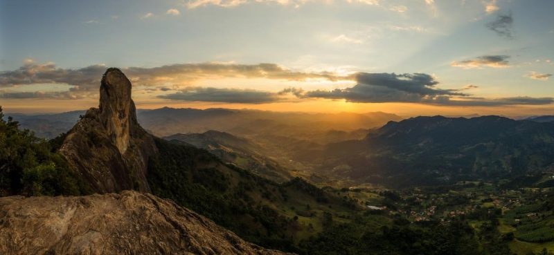 A Pedra do Baú, em São Bento do Sapucaí (São Paulo) na Serra da Mantiqueira – Foto: Getty Images / iStockphoto