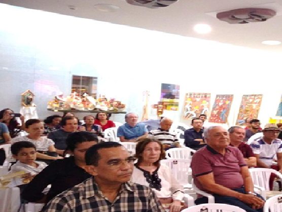 Um auditório de mestres e escritores maranhenses prestigiou, na AMEI, a palestra memorável relacionada à Fundação de São Luís, na parte tocante à Batalha de Guaxenduba – Foto: Luzia Pereira