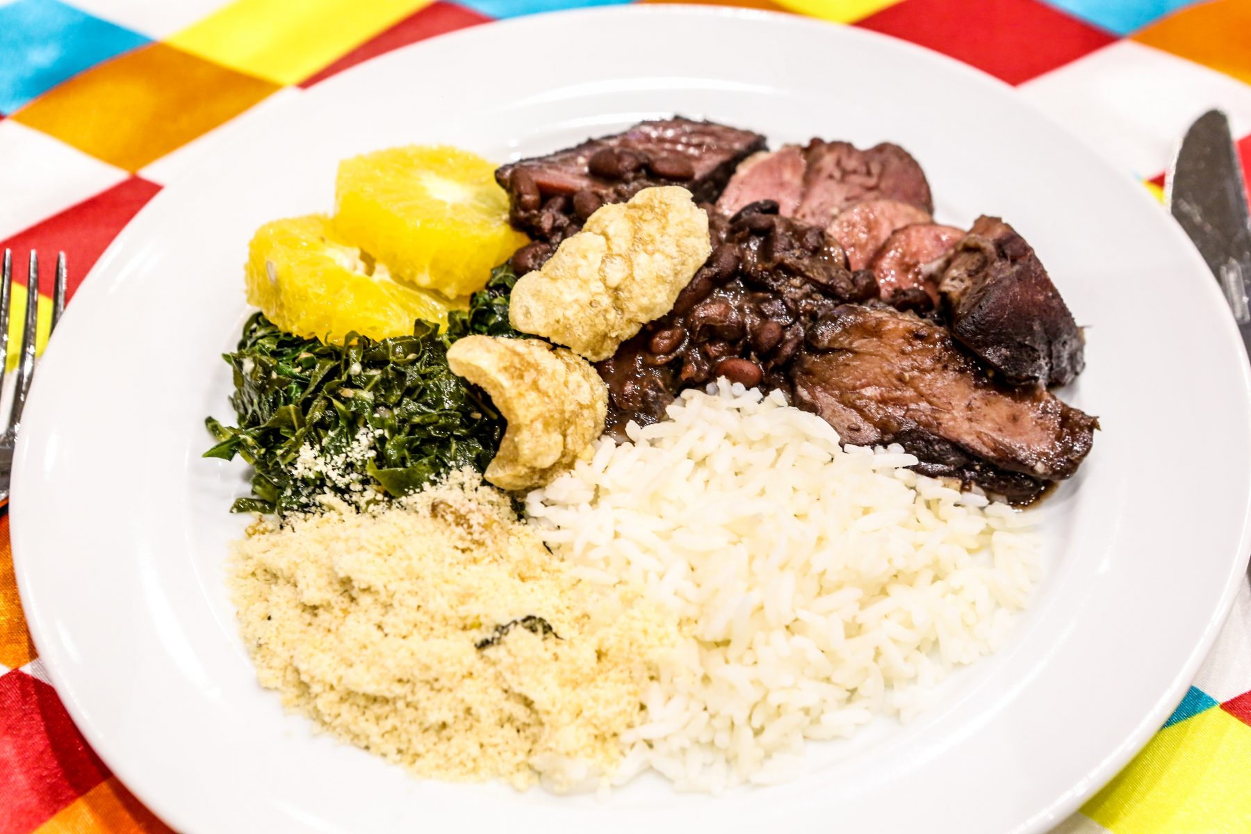 A tradicional Feijoada Brasileira aquece os visitantes no feriadão de finados - Foto: Divulgação