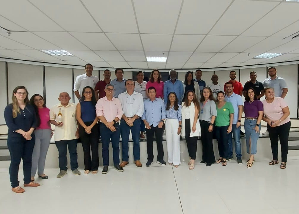 Empreendedores e representantes institucionais em Encontro da Cadeia de Negócios do Turismo – Foto: Divulgação