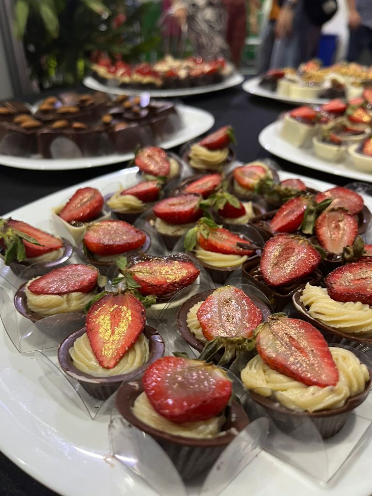 Degustação de “Doces Finos” – Foto: Ascom/Senac