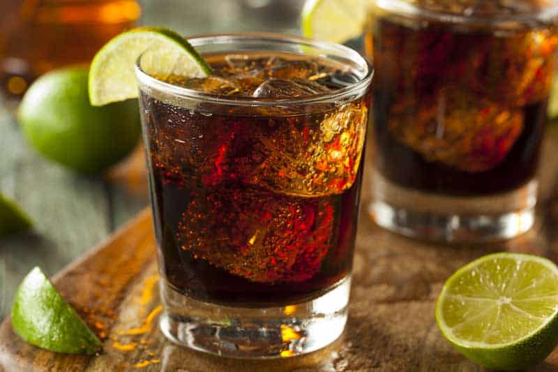 O tradicional drink Cuba Libre, uma tradição cubana - Foto: Divulgação