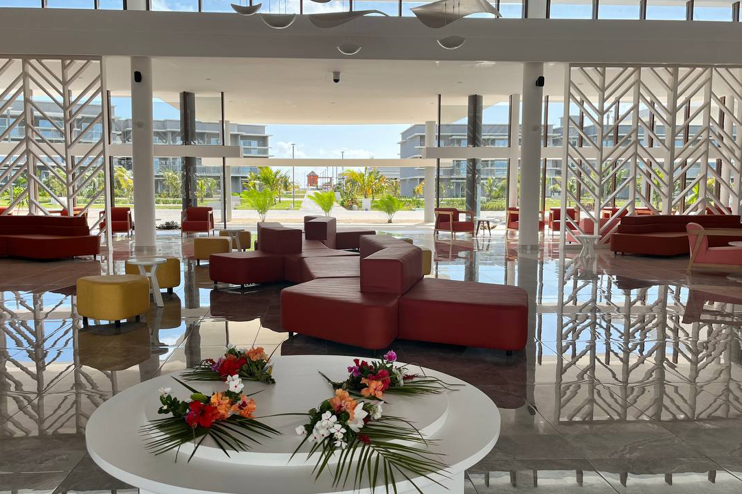 As modernas instalações do Vila Galé Cayo Parédon - Foto: Divulgação
