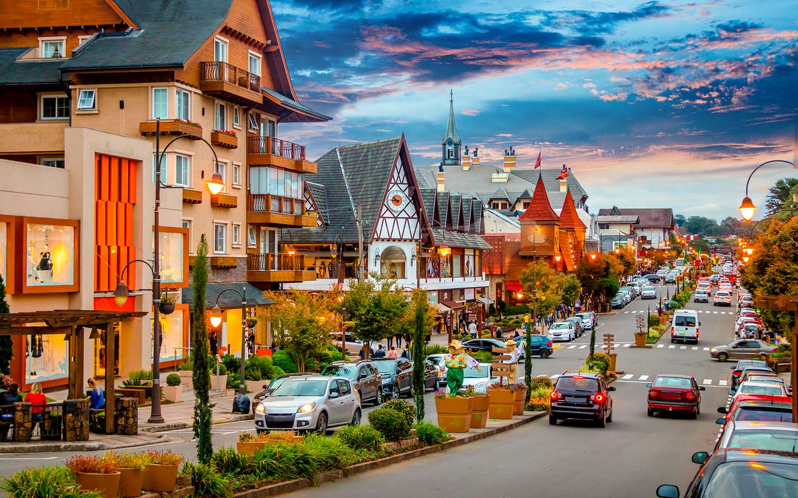 Gramado na Serra gaúcha, famosa pela sua charmosa arquitetura e clima das montanhas – Foto: Divulgação