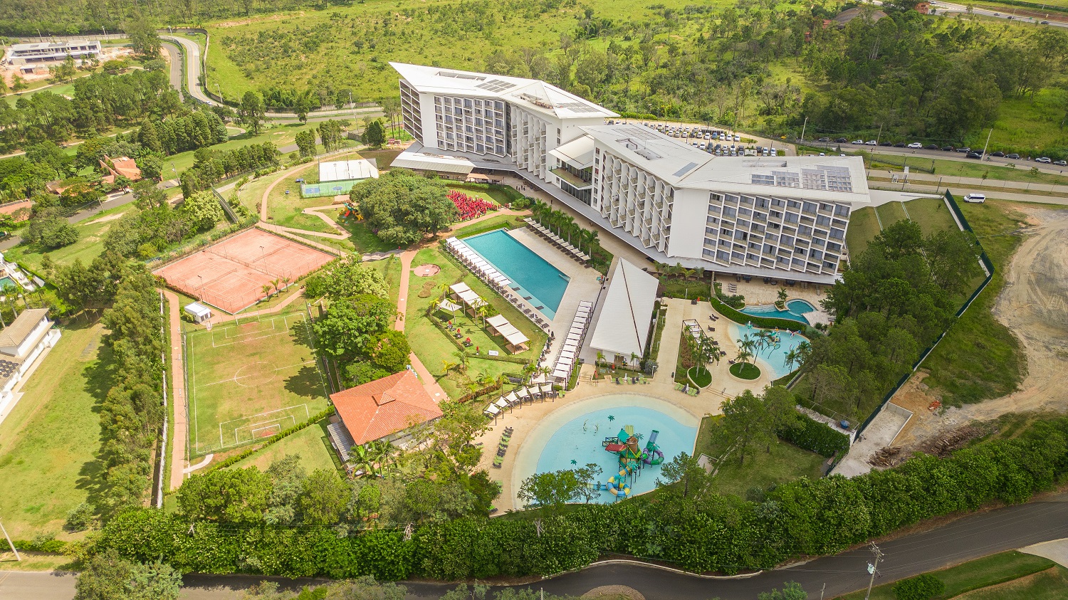 343 apartamentos modernos e aconchegantes com vista para uma bela área verde - Foto: Divulgação