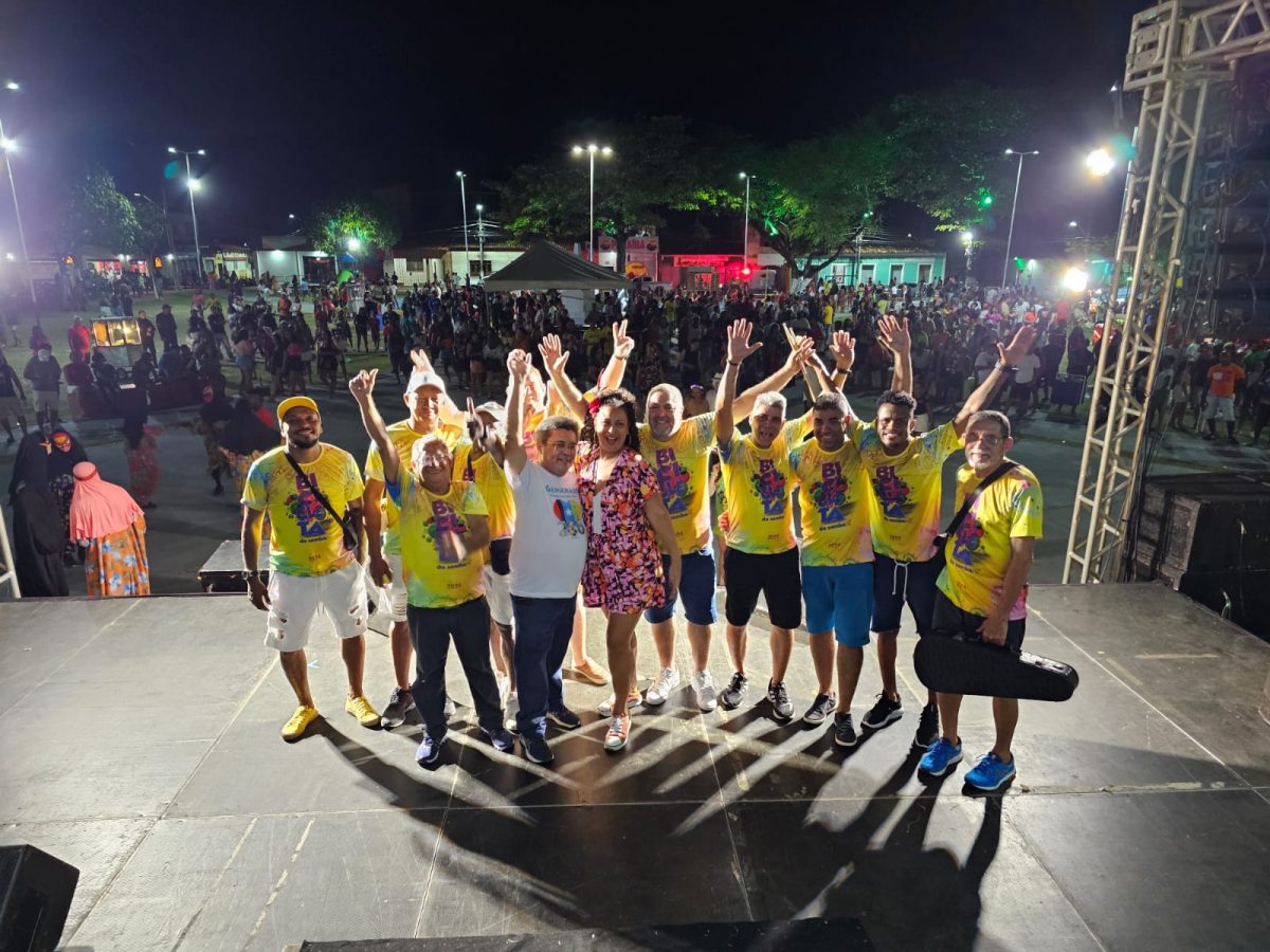 Bicicleta do Samba pedala toda sua alegria e ritmo na cidade que comemorou seus 266 anos - Foto: Hewerton Souza