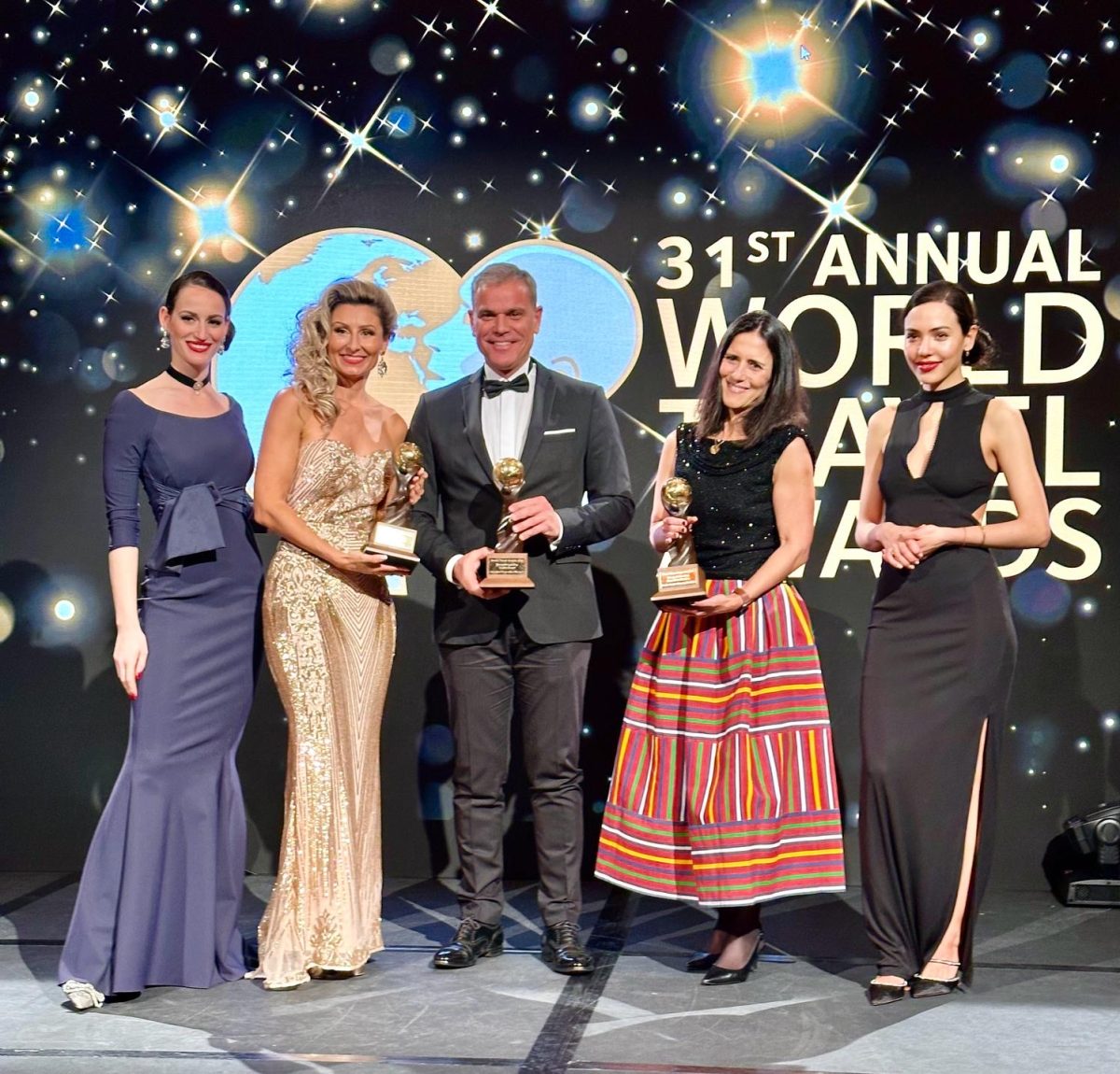 Eduardo Jesus (Madeira) recebe premiação - Foto: Divulgação