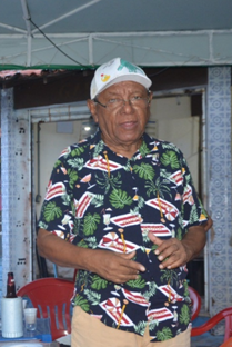 Herbert de Jesus Santos agradecendo a recepção do confrade aniversariante e suas recomendações à provável candidatura (agora, é pré-campanha) ao pleito municipal – Foto: Jonas Meneses