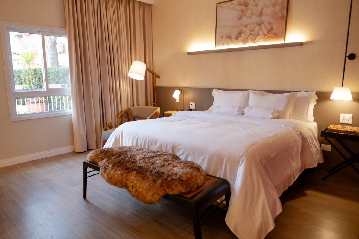 Acomodações em suítes que dão um conforto para um total relaxamento - Foto: Divulgação