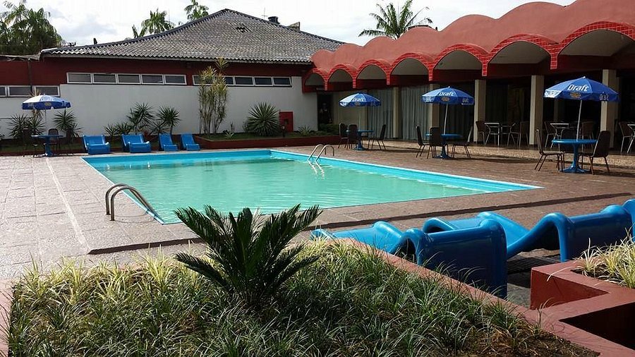 Área de lazer com piscina com destaque para a gastronomia paraense no cardápio - Foto: Divulgação