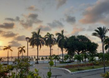 Entre os locais de visitações nos arredores da praça, a Igreja dos Remédios, o Palácio Cristo Rei (que abriga a sede da reitoria da Universidade Federal do Maranhão) e o Memorial Cristo Rei – Foto: Gutemberg Bogéa