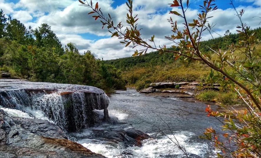 Vale do Itararé, um paraíso de cânions, cachoeiras, gruta, trilhas e muita água - Foto: Divulgação