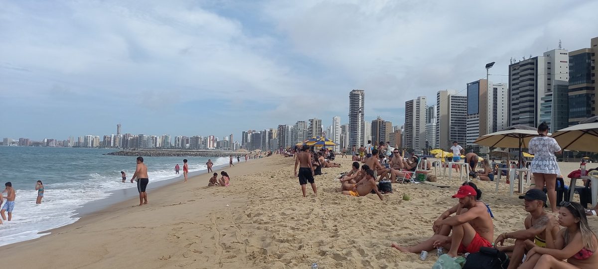 Ponte Metálica fortalece ainda mais o movimento na Praia de Iracema, cartão postal da cidade – Foto: Gutemberg Bogéa