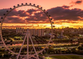 Com o tema 'Noites do Espanto', Roda Rico se destaca como um espaço de evento gratuito para os turistas que gostam de testar a coragem - Foto: Divulgação