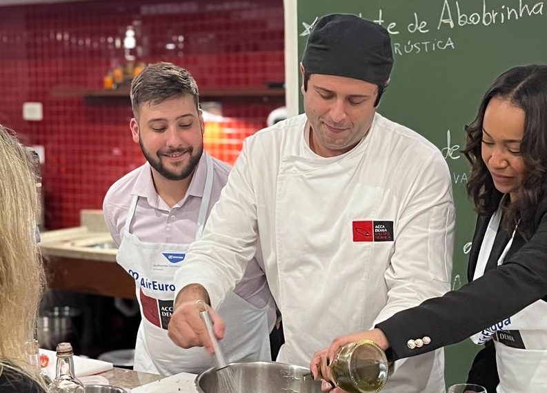 Em mais uma edição do “Air Europa entre Amigos” a companhia recebeu representantes do setor para uma experiência gastronômica única - Foto: Divulgação