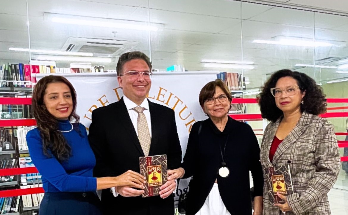 Mari Silva Maia, Daniel Blume com sua mãe Sonia Almeida e Rossana Jansen – Foto: Divulgação