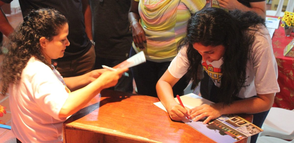 No evento haverá noite de autógrafos com as autoras - Foto: Divulgação