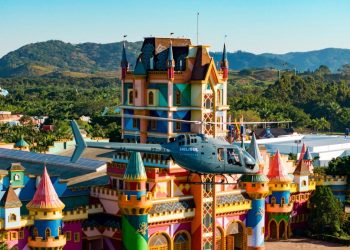 Voo panorâmico em Penha, Santa Catarina - Foto: Divulgação