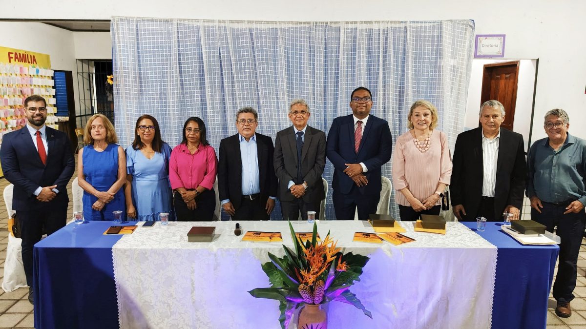 Diversas autoridades estiveram presentes na solenidade de outorga da Medalha Maria Firmina dos Reis e abertura da 17ª Semana Literária de Guimarães – Foto: Hewerton Souza