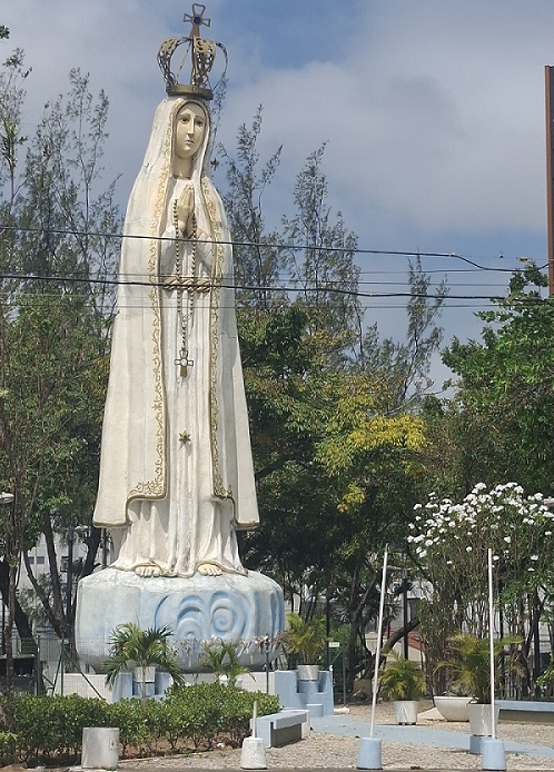 Um país onde as festividades religiosas ganham as mais diversas regiões do país – Foto: Gutemberg Bogéa
