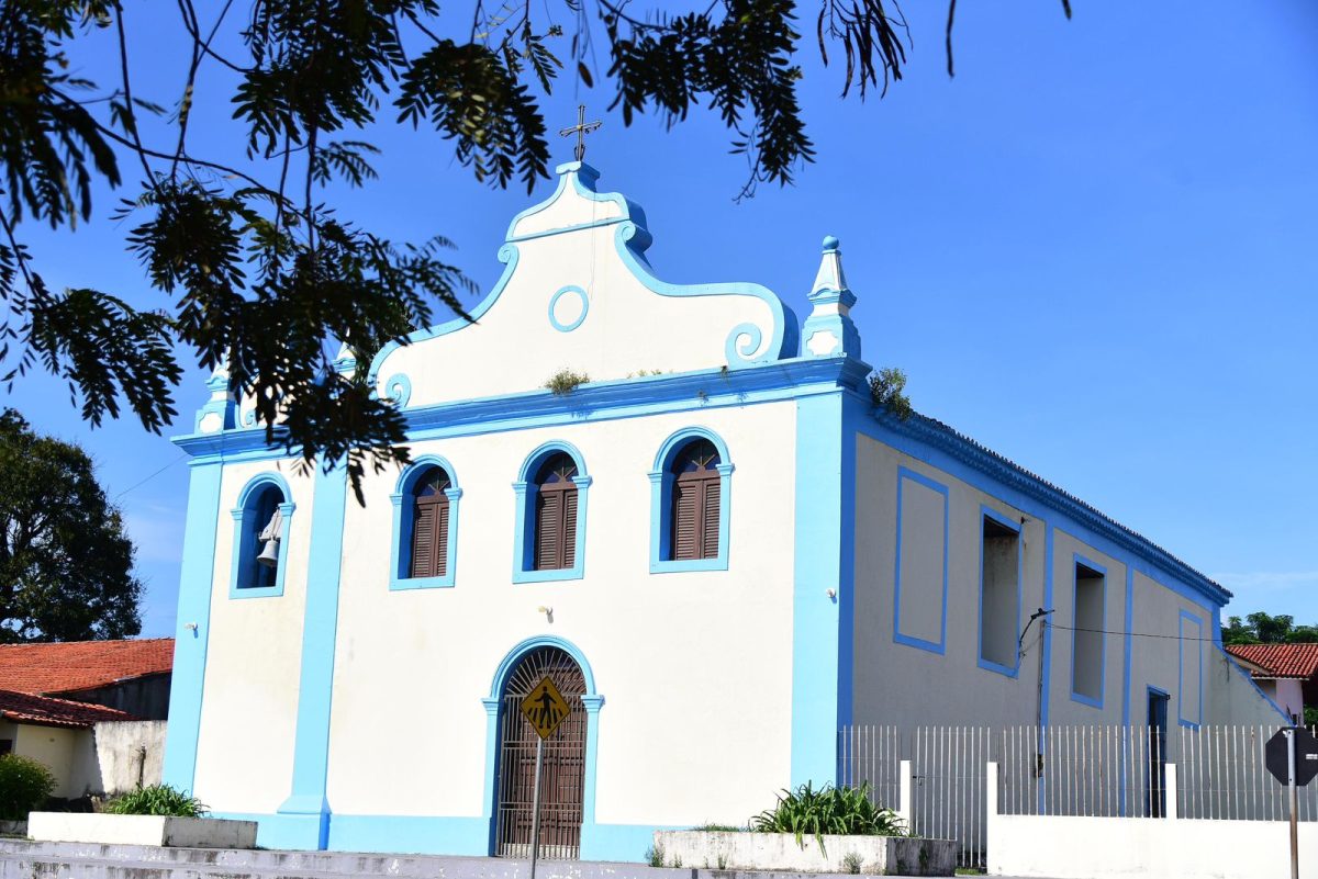 Uma das marcas da história: a Igreja de Nossa Senhora da Luz, tombada em 1984, construída no século XVII – Foto: Divulgação