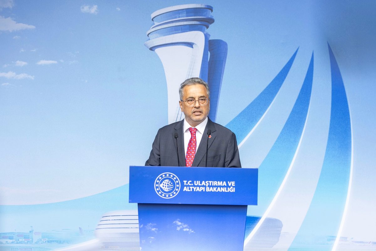 O presidente do Conselho da Turkish Airlines, Prof. Ahmet Bolat - Foto: Divulgação