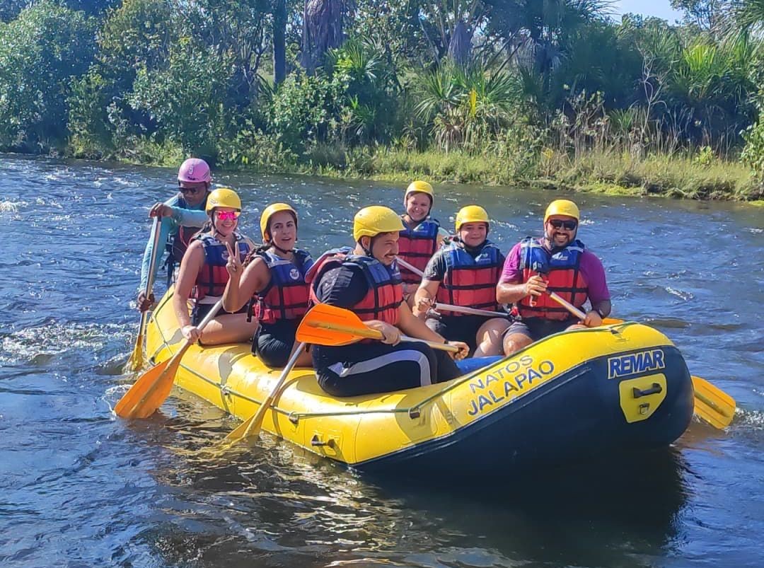 Rafting pelas corredeiras, uma aventura emocionante entre rios, cachoeiras e o fascínio das paisagens do lugar – Foto: Divulgação