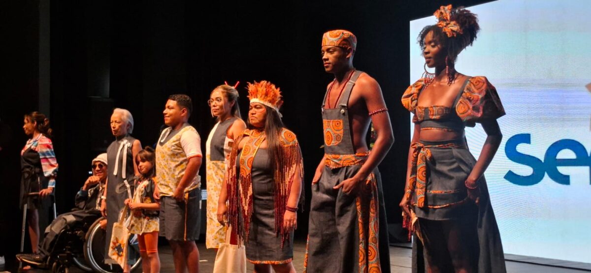 Desfile de moda inclusiva ressaltou a representatividade e a valorização da diversidade - Foto: Divulgação